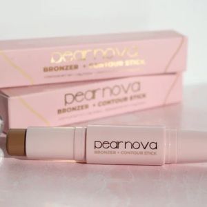 Pear Nova Brown Bronzer Contour Essential